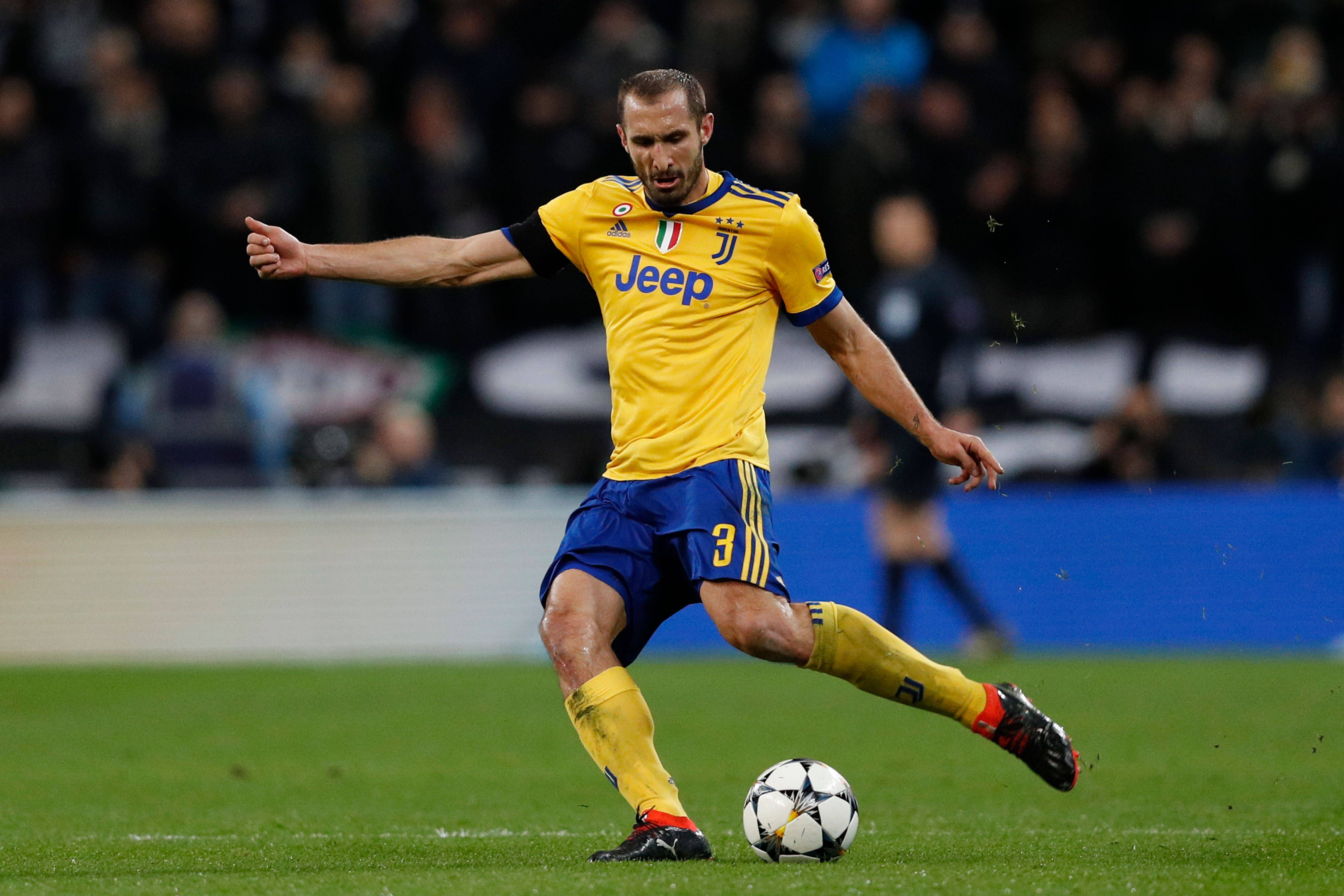 Infortunio Chiellini Rischia Di Saltare Nazionale E Real Madrid