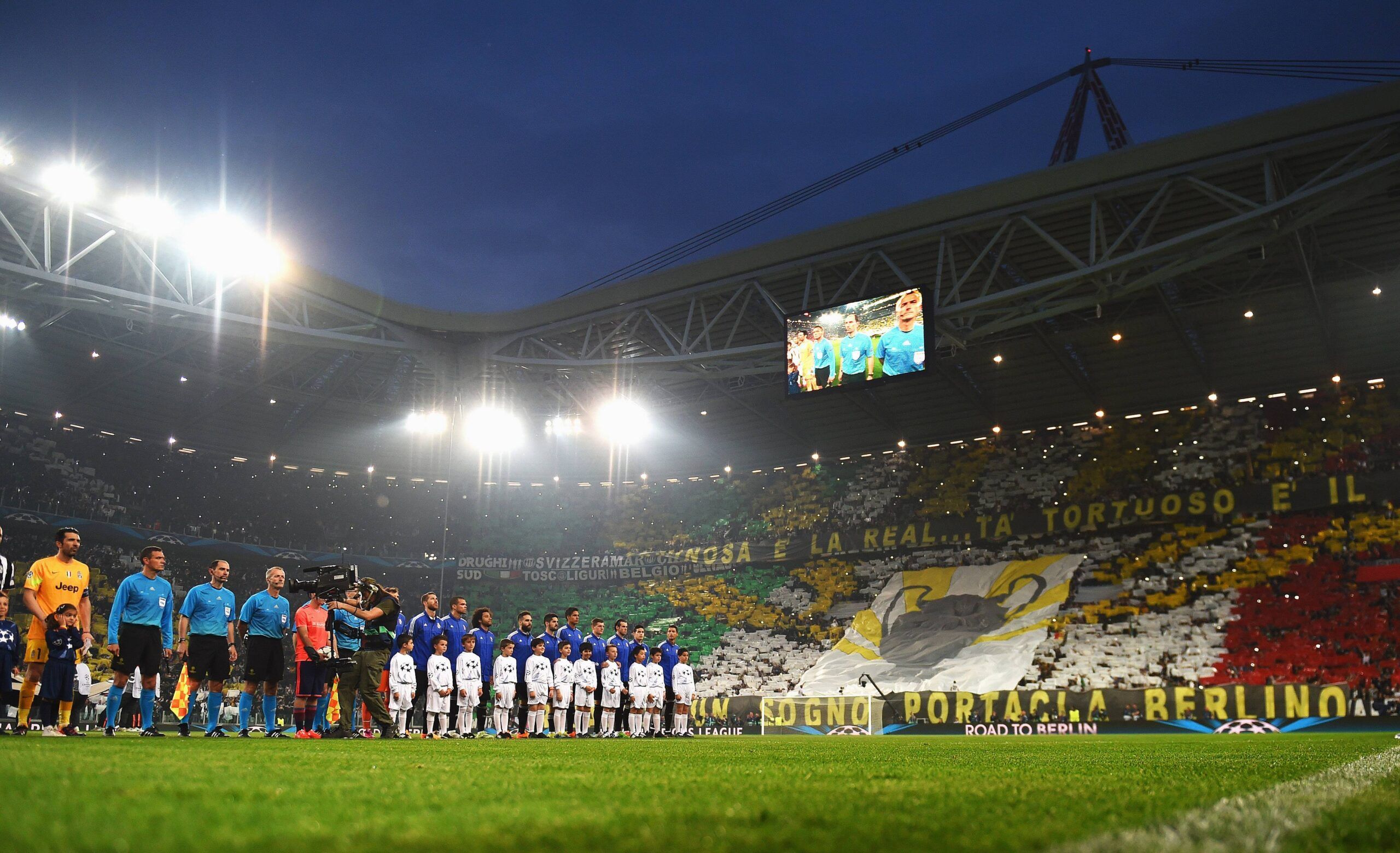 Juventus Stadium Fans