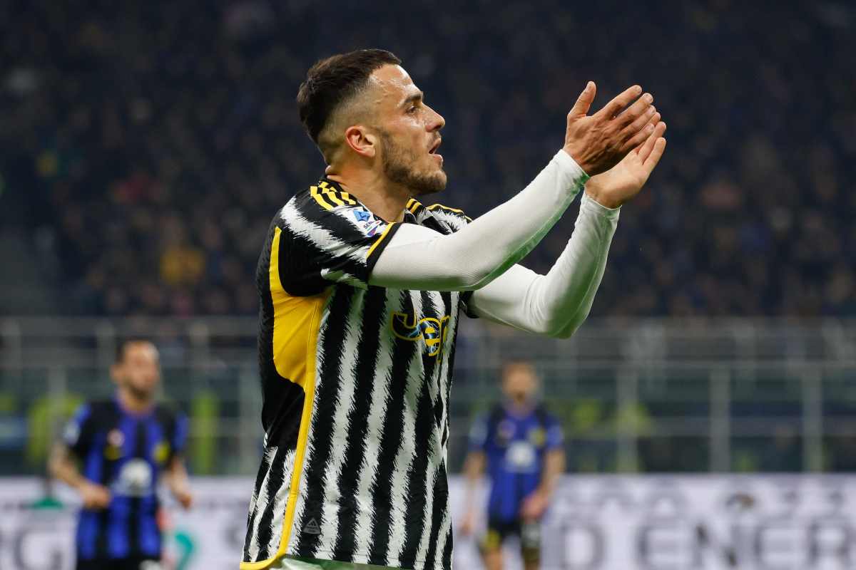 Juve-Kostic, Giuntoli lo vende: i dettagli