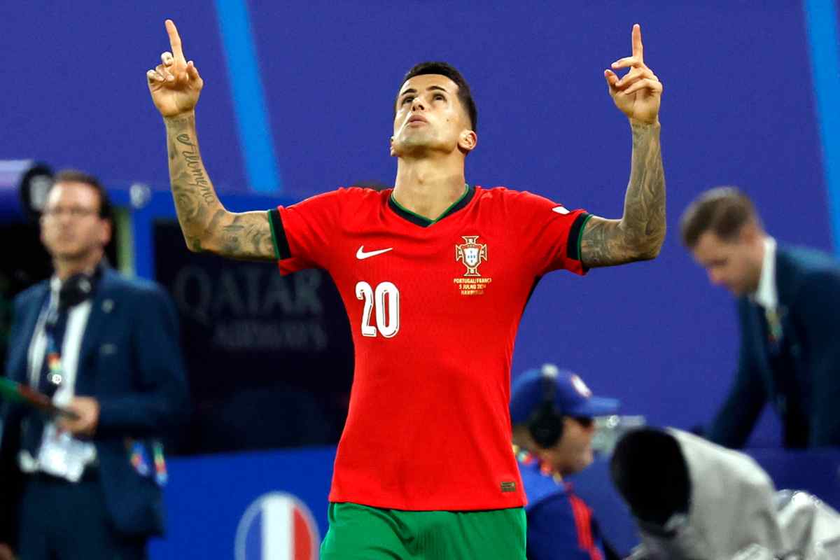 Joao Cancelo vola in Arabia 