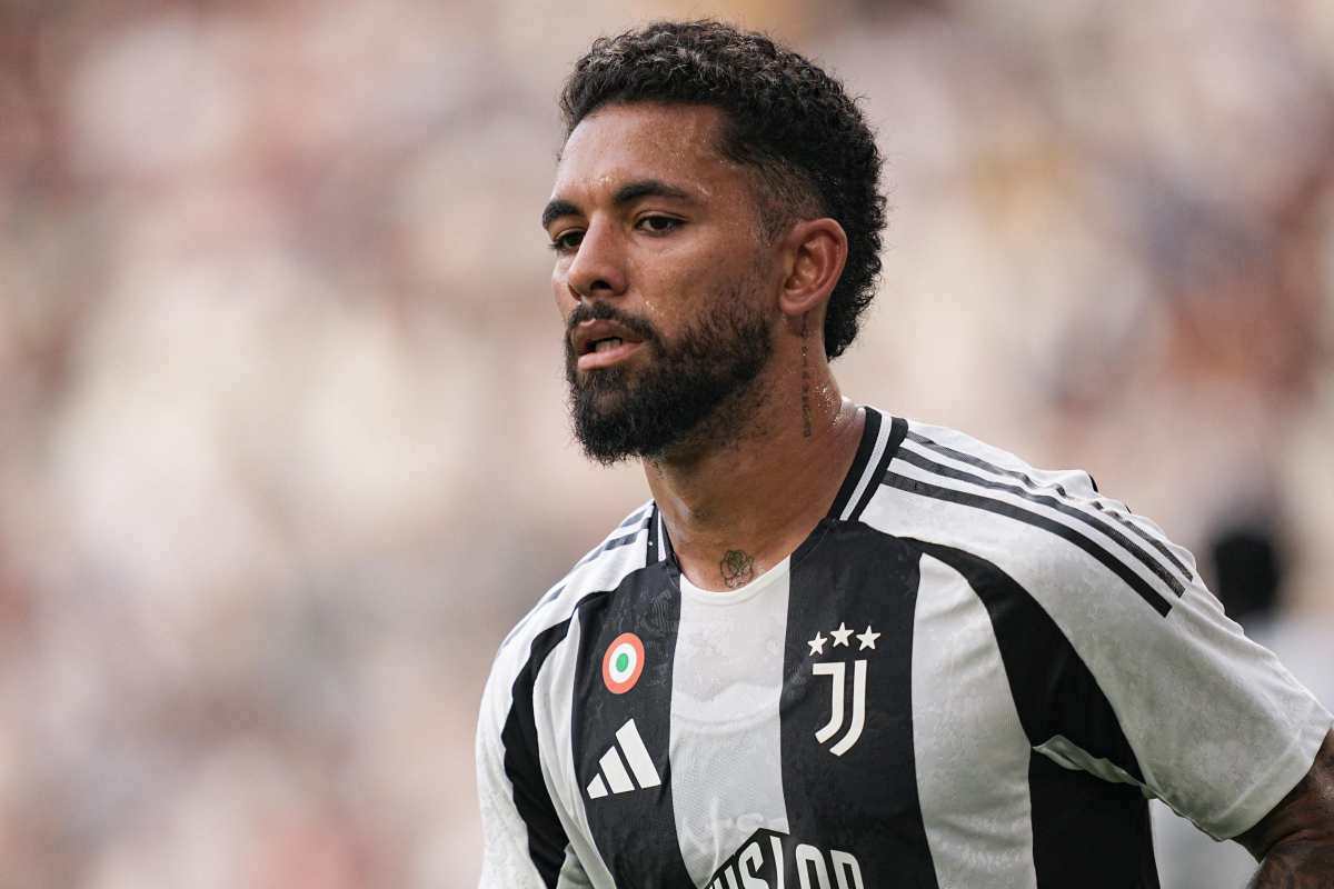 Douglas Luiz, notizia che scuote la Juventus