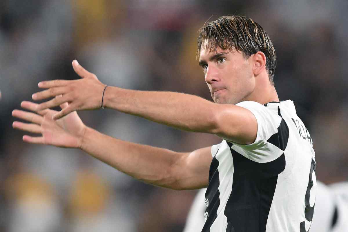 addio Vlahovic Juve