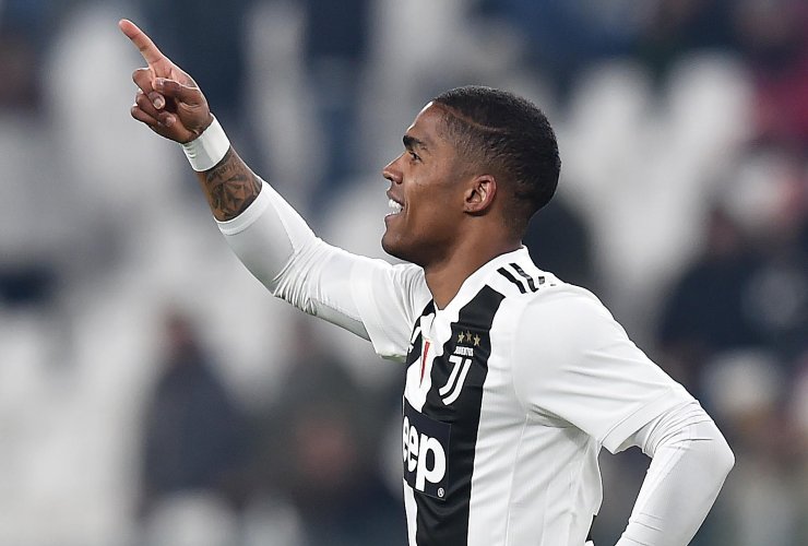 Douglas Costa