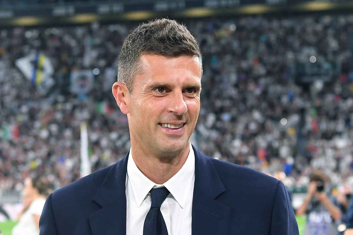 Thiago Motta sorride