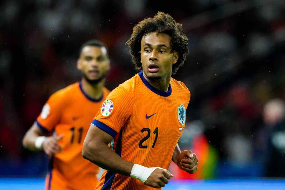 Juventus, bufera al Manchester United per Zirkzee