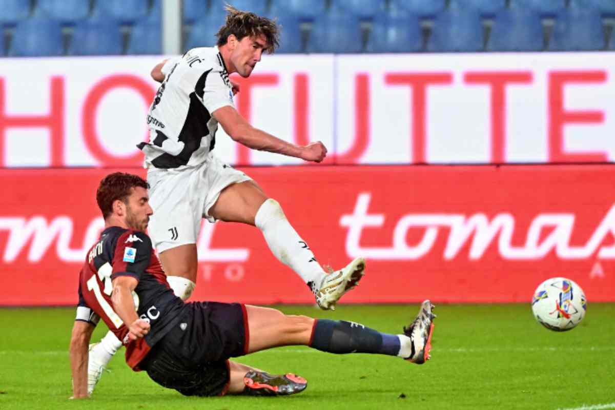 Vlahovic ‘spacca’ la Juve