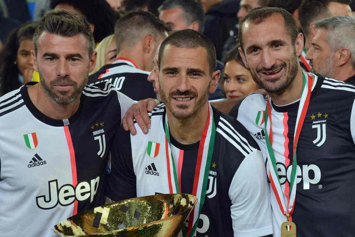 Bonucci, Barzagli e Chiellini con la maglia della Juve 