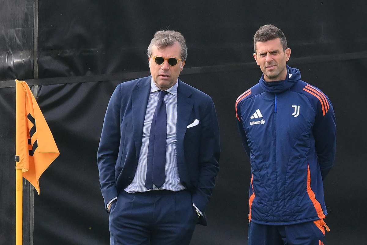 Giuntoli osserva la squadra con Thiago Motta