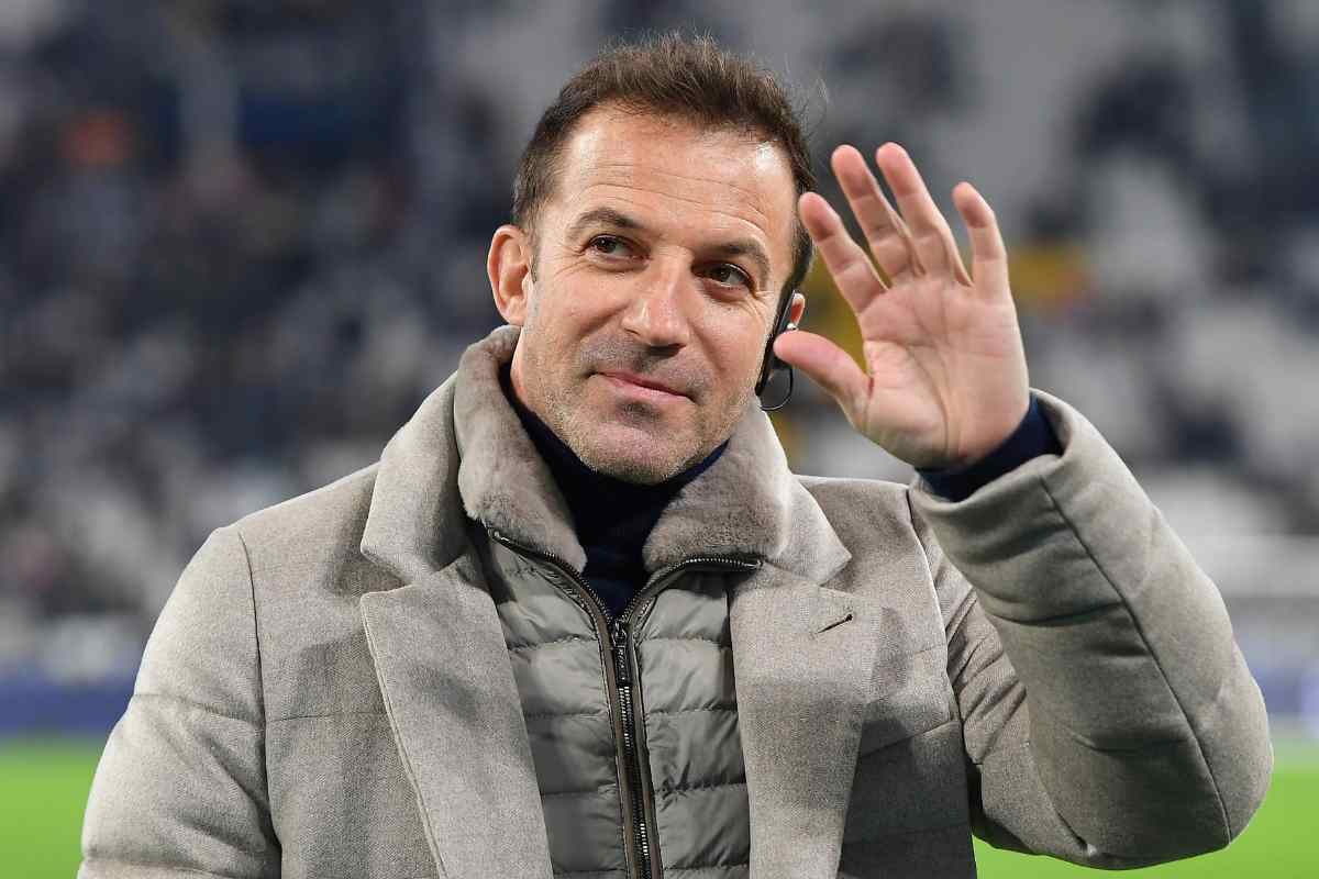 Alessandro Del Piero saluta i tifosi juventini