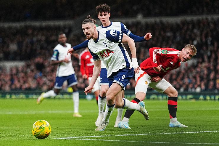 Radu Dragusin, centrale del Tottenham