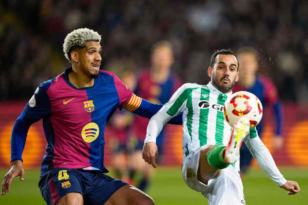 Ronald Araujo in campo