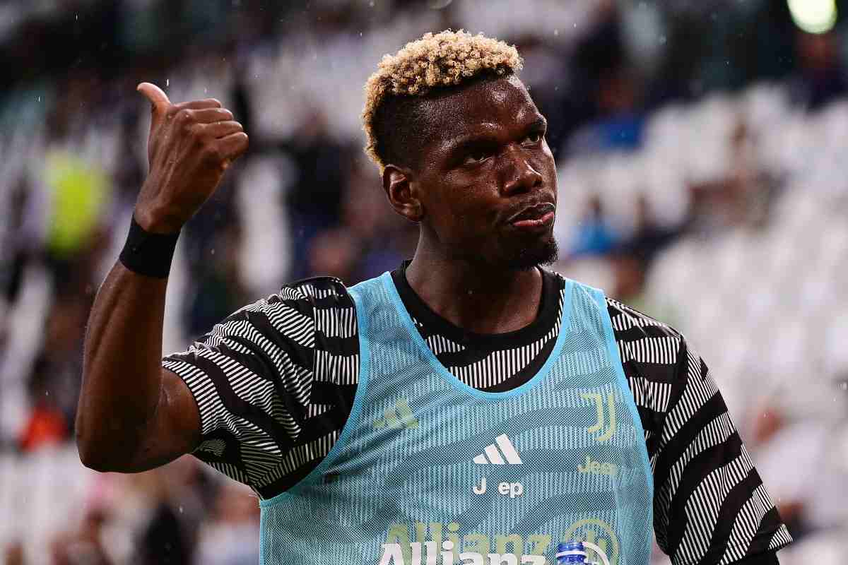 Il centrocampista Paul Pogba