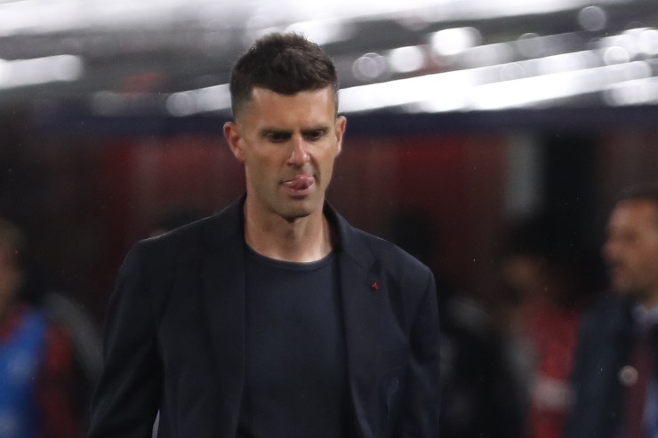 Juventus, tensioni nello spogliatoio: alcuni giocatori contro Thiago Motta?